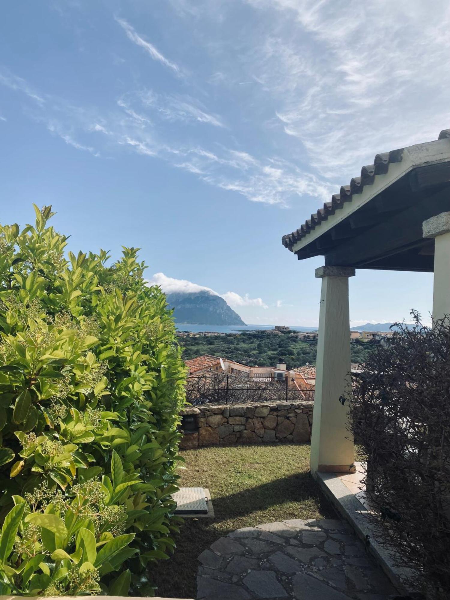 Villa Con Vista Porto San Paolo Loiri Porto San Paolo Exterior foto