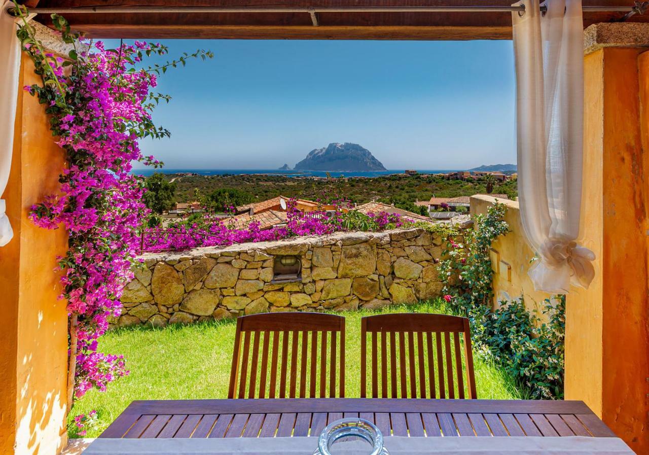 Villa Con Vista Porto San Paolo Loiri Porto San Paolo Exterior foto