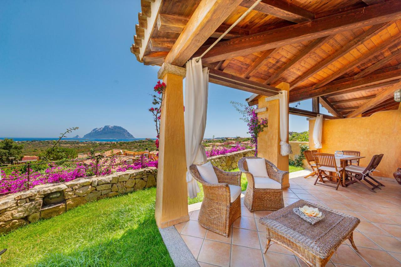 Villa Con Vista Porto San Paolo Loiri Porto San Paolo Exterior foto